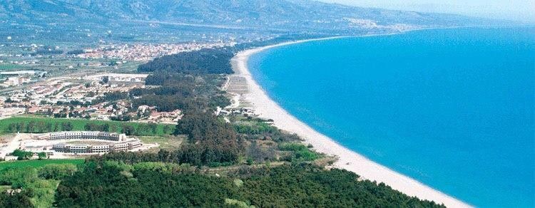 La costa di Marina di Sibari sul golfo di Taranto